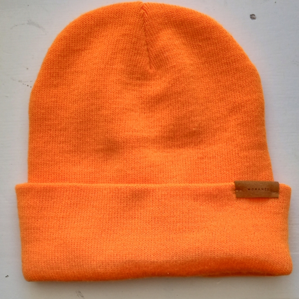 💫Womance Cuffed Beanie Orange w/Logo